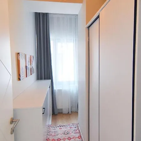 Bright 1br Apt Perfect Blend Of Comfort & Style 이스탄불